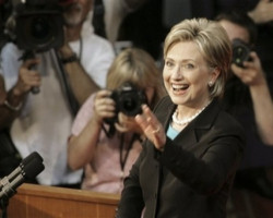 Image of Sen. Hillary Clinton, D-NY., waves to supporters after a speech in Washington, Saturday, June 7, 2008, where she suspended her campaign for president.