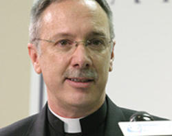 Image of Monsignor Luis Zarama.