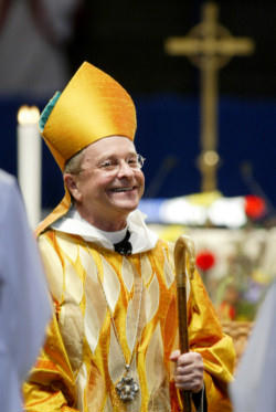 Image of Pictured: Gene Robinson, the openly practicing Homosexual Bishop whose consecration has caused a growing schism within the Episcopal Church.He is now promoting open rebellion among Catholic Clergy.