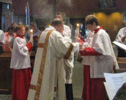 Image of 'Without excluding liturgical celebrations according to the Roman Rite, the Ordinariate has the faculty to celebrate the Holy Eucharist and the other Sacraments, the Liturgy of the Hours and other liturgical celebrations according to the liturgical books proper to the Anglican tradition, which have been approved by the Holy See, so as to maintain the liturgical, spiritual and pastoral traditions of the Anglican Communion within the Catholic Church, as a precious gift nourishing the faith of the members of the Ordinariate and as a treasure to be shared.'