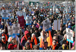 Image of Mainstream media reporters like CNN’s Rick Sanchez seemed unable to discern who had more supporters present, and CNN cameramen aired shots of small groups of pro-abortion protesters close-up in the foreground, making the 300,000 pro-life marchers seem insignificant, invisible, or at the very least, not newsworthy.