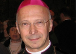 Image of The president of the Italian bishops´ conference, Cardinal Angelo Bagnasco.