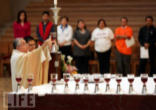 Image of Bishop Gabino Zavala celebrating the Mass.