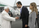 Image of Pope Benedict XVI arrives in Spain