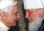 Image of Pope Benedict XVI and Patriarch Cyril