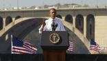 Image of Obama delivering a speech on his jobs bill before the Francis Scott Key Bridge.