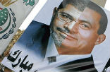 Image of An image comparing Morsi to Mubarak has gone viral in Egypt. 