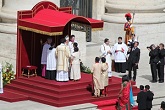 Image of Pope Francis conferring Confirmation. Credit: Stephen Driscoll, CNA