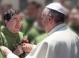 Image of Fr Frank Pavone and His Holiness Pope Francis