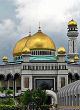 Image of Faisal Mosque in Pakistan is similar in appearance to Lindt Chocolate's '1001 Christmas Dreams' advent calendar image.
