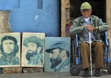 Image of There are mixed feelings toward the death of Fidel Castro (EPA).