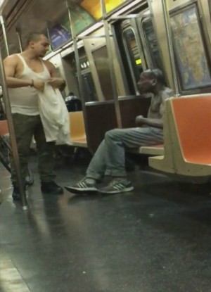 Joey Resto gave a homeless man the shirt off his back - and a beanie to boot (Lazaro El Feo)!