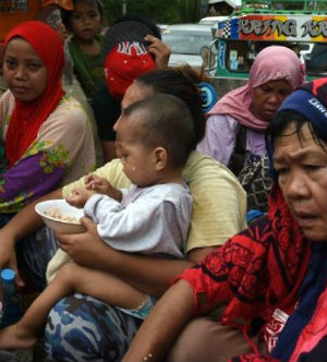 Philippine troops continue to bomb the terrorists into submission. However, the terrorists are using human shields.