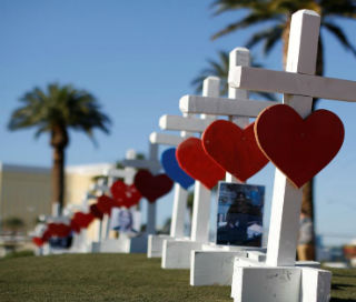 An Illinois man traveled across the country with homemade crosses for the victims of the Las Vegas mass shooting.