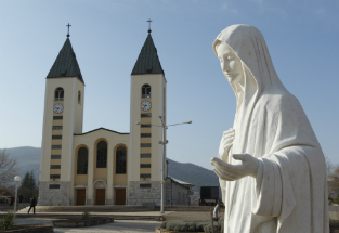 The Papal Envoy to Medjugorje has warned the apparition remains under Vatican review.