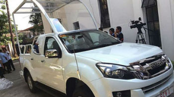 Popemobile