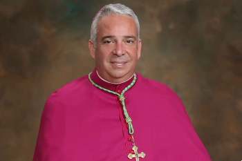 Image of Bishop Nelson Perez