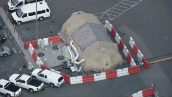 Image of The Loma Linda Medical Center in Southern California has erected a special tent to facilitate the sharp increase in flu cases. 