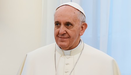 Image of Pope Francis reflects on his health and leadership amidst recent falls, sparking questions about the future of the papacy. (Wikimedia Commons)