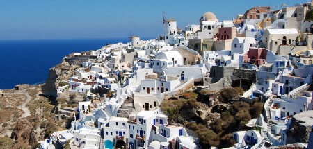Image of Santorini is a small, circular archipelago of volcanic islands located in the southern Aegean Sea, about 120 miles southeast from Greece's mainland. (Wikimedia Commons)