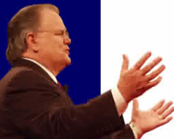 Image of The controversy which erupted over Pastor John Hagees anti-Catholic remarks in sermons and books led Catholic League President Bill Donohue to expose the anti-Catholic comments and publicly contest the Pastors claims. The Pastor adressed the matter on several occasions and recently praised the comments of Pope Benedict XVI on the White House lawn. Now,the Pastor has publicly apologized in a conciliatory letter. 