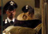 Image of Padre Pio in death.
