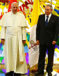 Image of Pope Francis with Cuban President Raul Castro.
