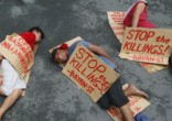 Image of Protestors call for an end to violence.