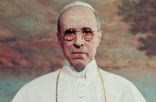 Image of Pope Pius XII saw the Miracle of the Sun as he debated affirming the Assumption of Mary.