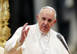 Image of Pope Francis urges Macron to strengthen France's Christian roots.